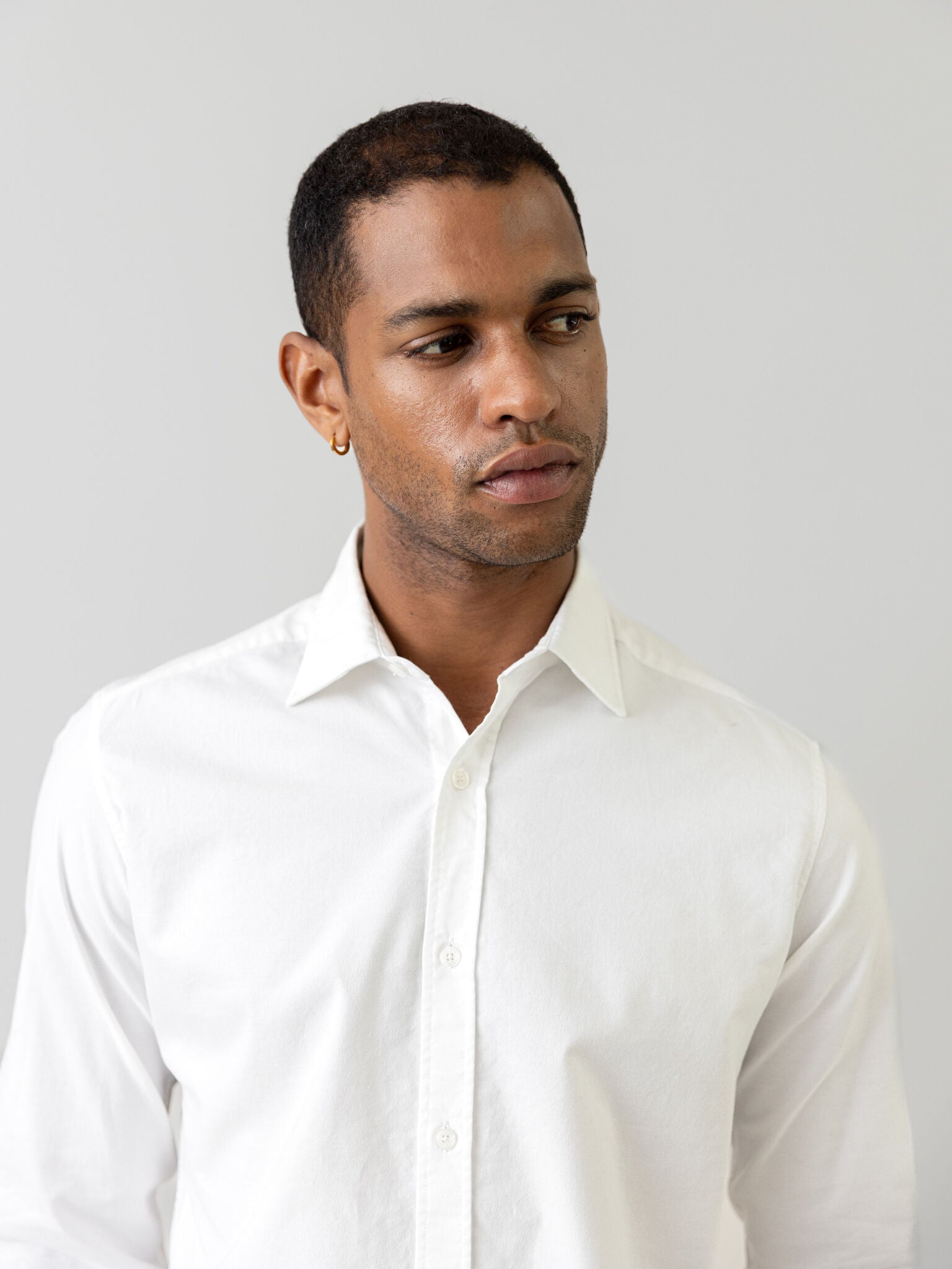 Modelshot / White / Detail